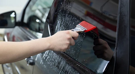 Тонирование<br>и&nbsp;бронирование стекол